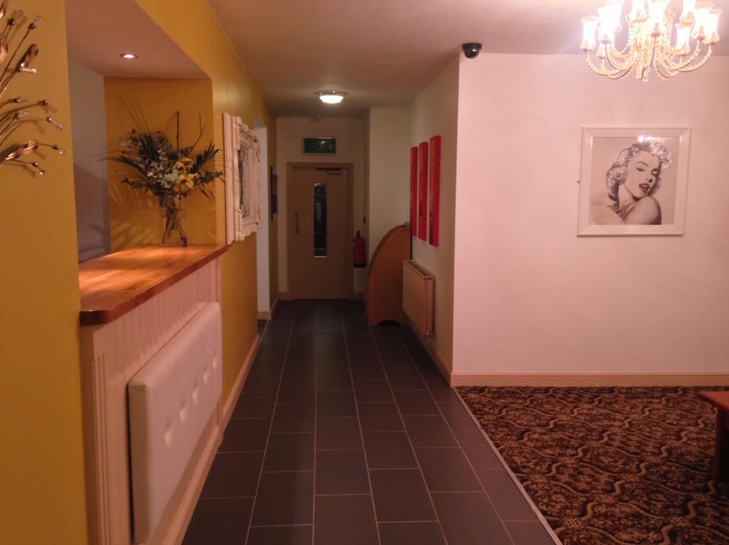 Strawberry Bank Hotel, Nec Meriden  Dış mekan fotoğraf