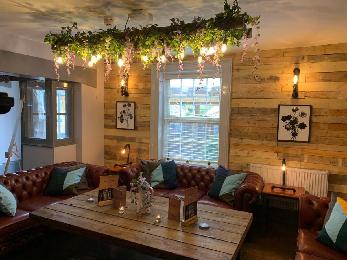 Strawberry Bank Hotel, Nec Meriden  Dış mekan fotoğraf